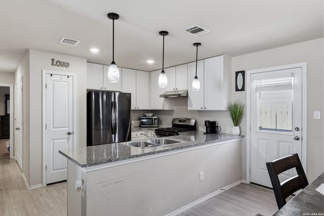 7251 Meadow Acres, San Antonio, TX 78222