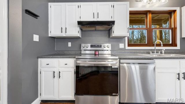 38 Deer Crossing, Wright City, MO 63390