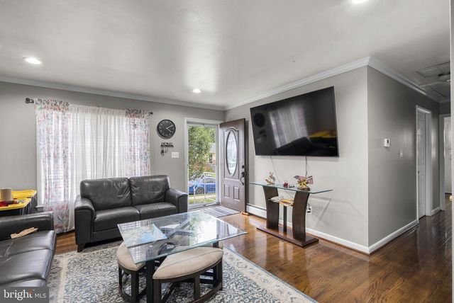 9120 5TH ST, Lanham, MD 20706
