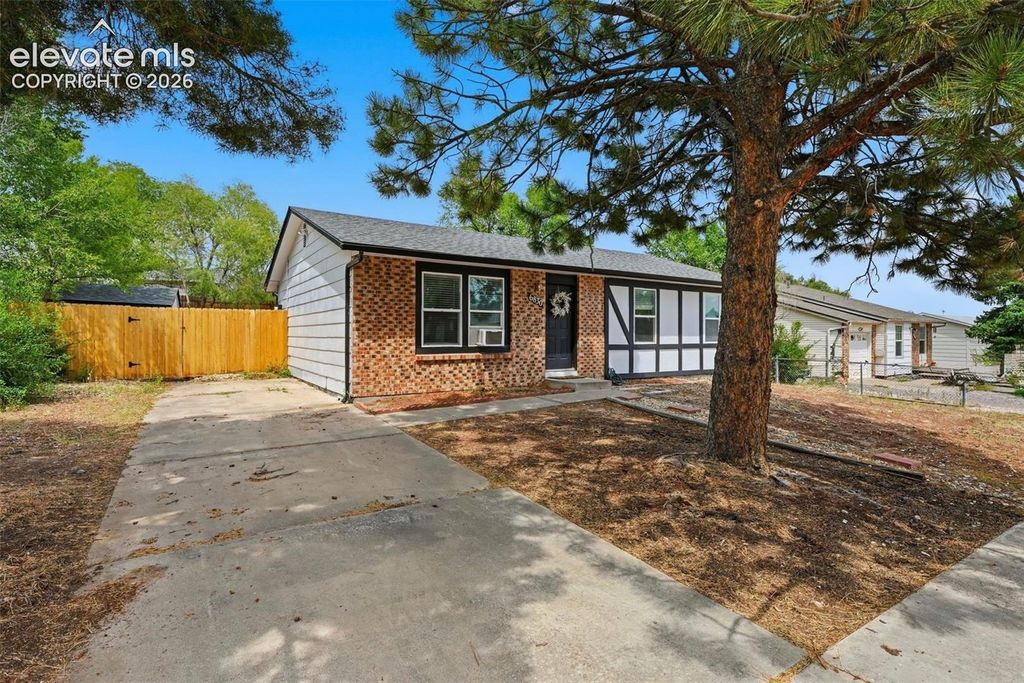 6830 Chippewa Road, Colorado Springs, CO 80915 — photo 2