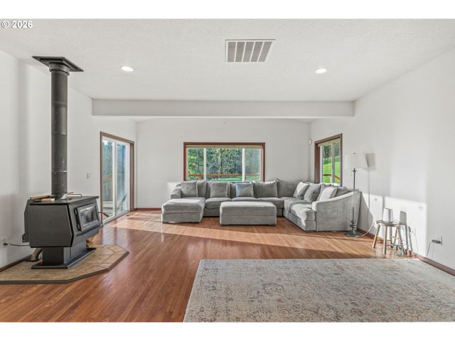 303 SHADOW MOUNTAIN Rd, Silver Lake, WA 98645