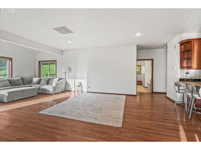 303 SHADOW MOUNTAIN Rd, Silver Lake, WA 98645