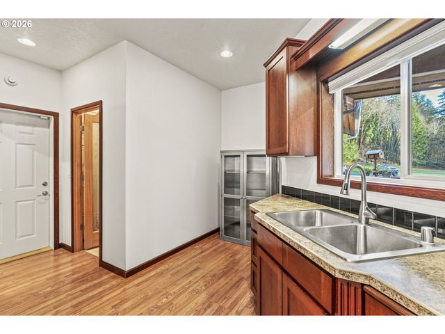 303 SHADOW MOUNTAIN Rd, Silver Lake, WA 98645