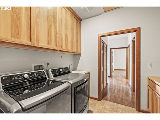 303 SHADOW MOUNTAIN Rd, Silver Lake, WA 98645