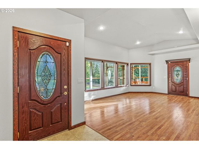303 SHADOW MOUNTAIN Rd, Silver Lake, WA 98645