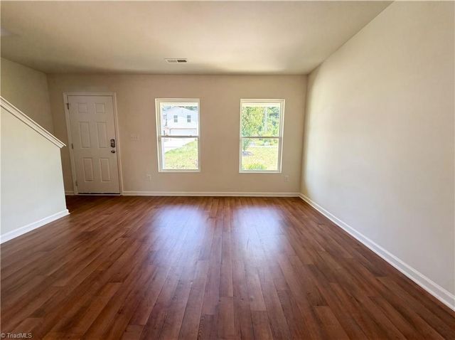 116 Belmont Place Drive, King, NC 27021