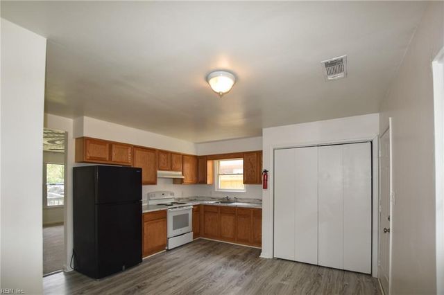 2920 S Cape Henry AVE A, Norfolk, VA 23509
