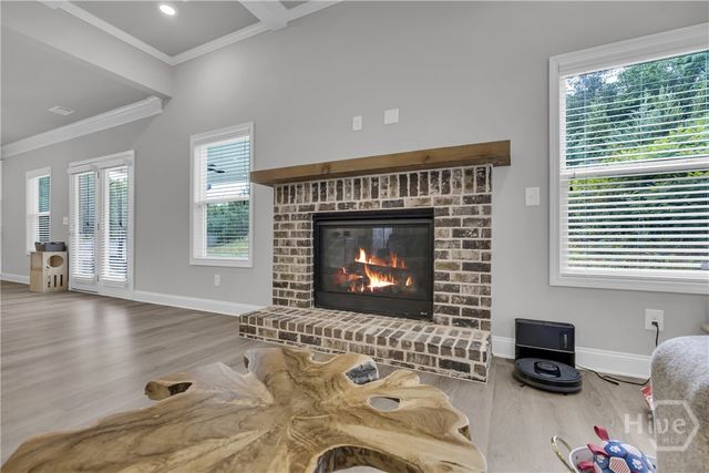 305 Parkers Place, Hoschton, GA 30548