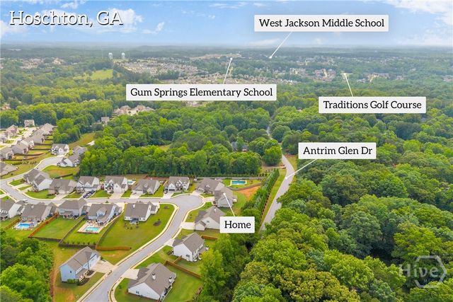 305 Parkers Place, Hoschton, GA 30548