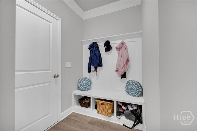 305 Parkers Place, Hoschton, GA 30548