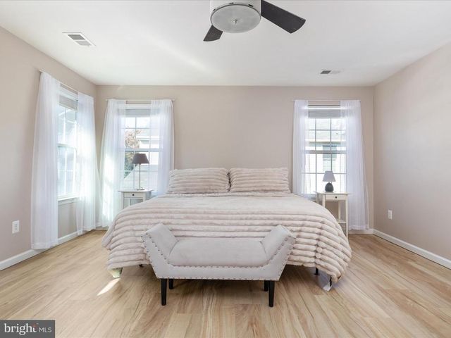 7201 HERON PL, Warrenton, VA 20187