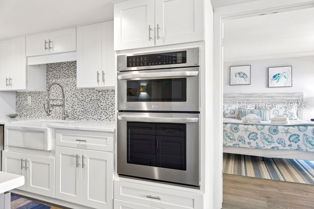 1 Ocean Ln Apt 1110, Hilton Head Island, SC 29928