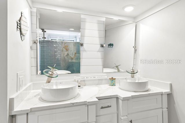 1 Ocean Ln Apt 1110, Hilton Head Island, SC 29928
