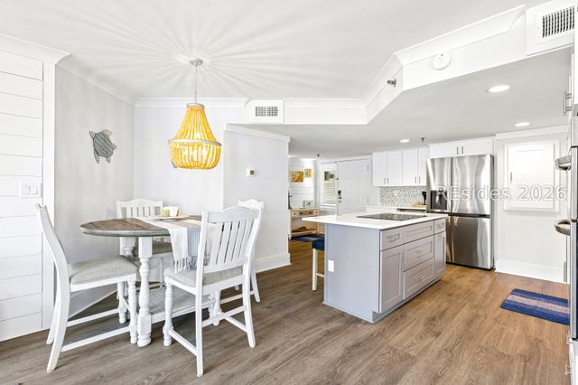 1 Ocean Ln Apt 1110, Hilton Head Island, SC 29928