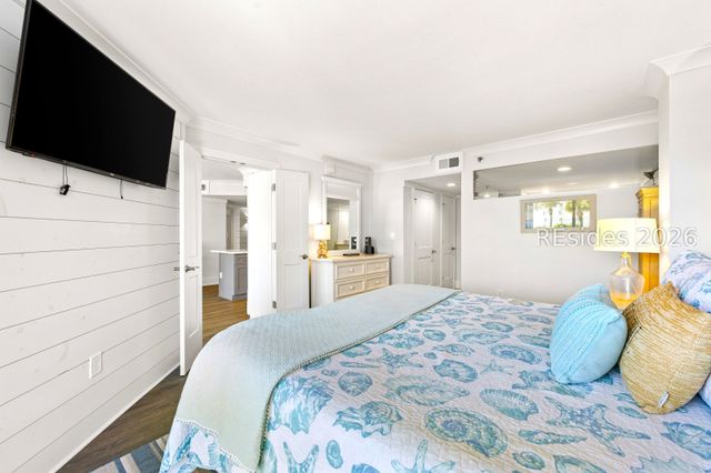 1 Ocean Ln Apt 1110, Hilton Head Island, SC 29928