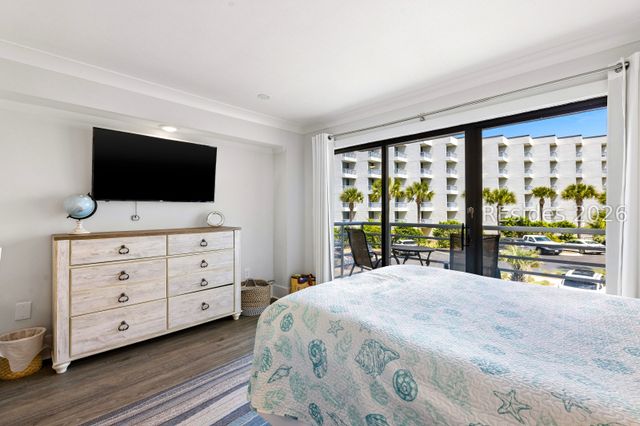 1 Ocean Ln Apt 1110, Hilton Head Island, SC 29928
