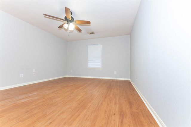 20106 Lakespire Drive, Katy, TX 77449