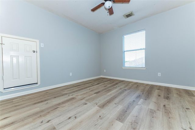 20106 Lakespire Drive, Katy, TX 77449