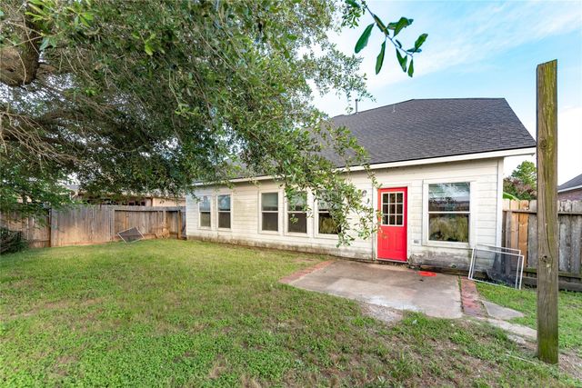 20106 Lakespire Drive, Katy, TX 77449