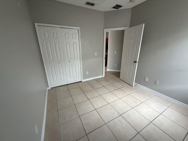 320 GRAYSTONE BOULEVARD, Davenport, FL 33837