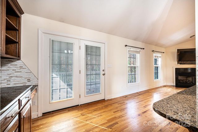 1436 20th Avenue Place NE, Hickory, NC 28601