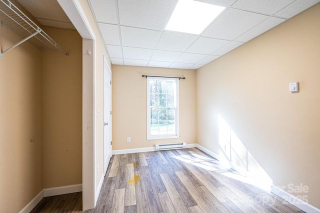 1436 20th Avenue Place NE, Hickory, NC 28601