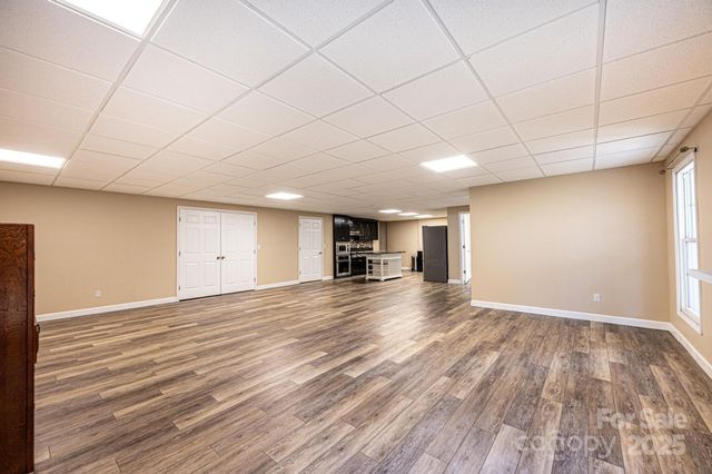 1436 20th Avenue Place NE, Hickory, NC 28601