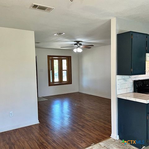 904 N 4th Street, Copperas Cove, TX 76522