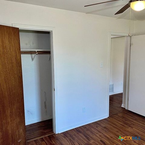 904 N 4th Street, Copperas Cove, TX 76522