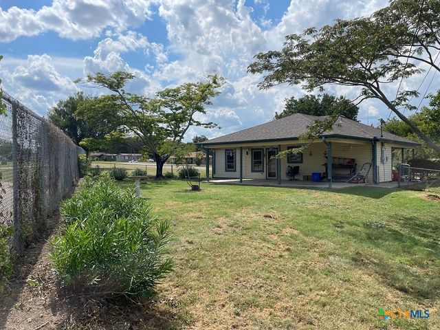 904 N 4th Street, Copperas Cove, TX 76522