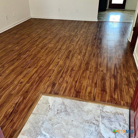 904 N 4th Street, Copperas Cove, TX 76522