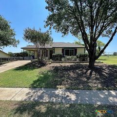 904 N 4th Street, Copperas Cove, TX 76522