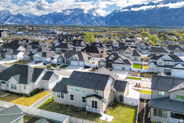 11694 S ENGELMANN DR, Draper, UT 84020