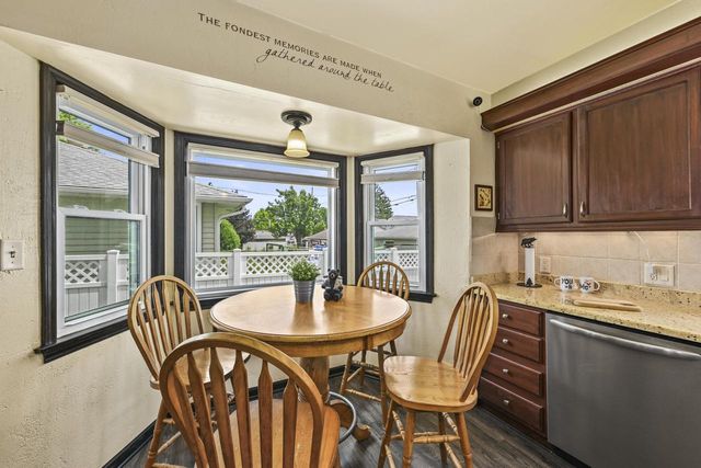 1629 Minnesota AVENUE, South Milwaukee, WI 53172