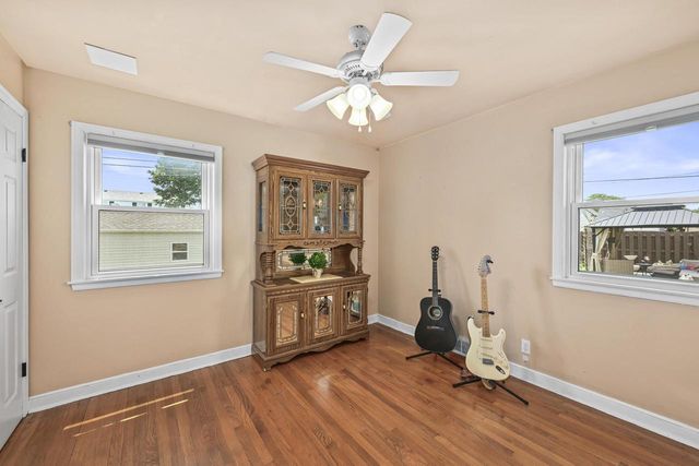 1629 Minnesota AVENUE, South Milwaukee, WI 53172