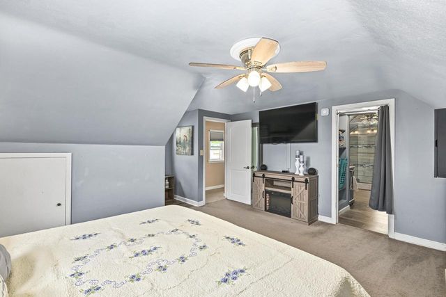 1629 Minnesota AVENUE, South Milwaukee, WI 53172