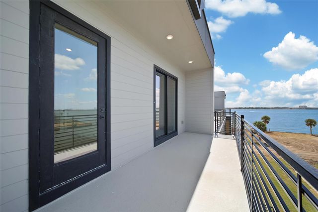 4406 Tucker Lane, Seabrook, TX 77586