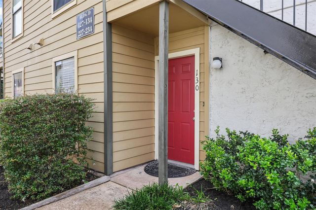 15534 Zabolio Drive 130, Webster, TX 77598