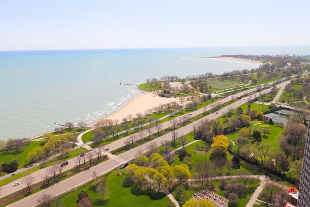 5415 N Sheridan Road 4805, Chicago, IL 60640