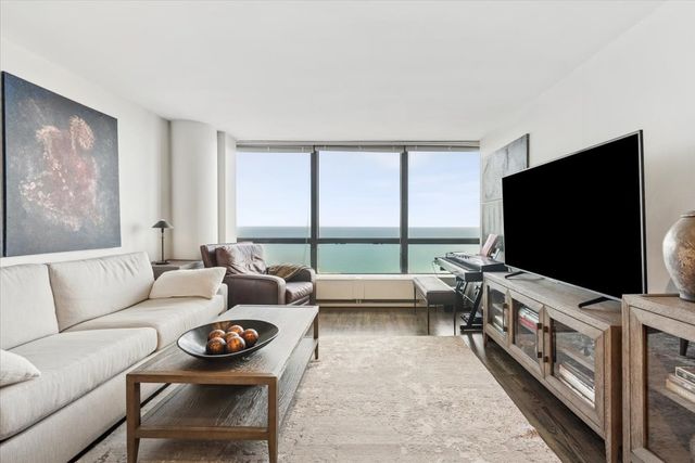 5415 N Sheridan Road 4805, Chicago, IL 60640