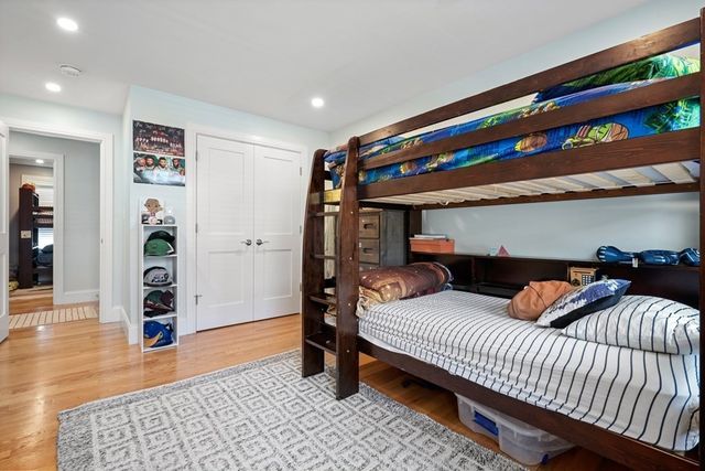 99 Crafts Street 99, Newton, MA 02458