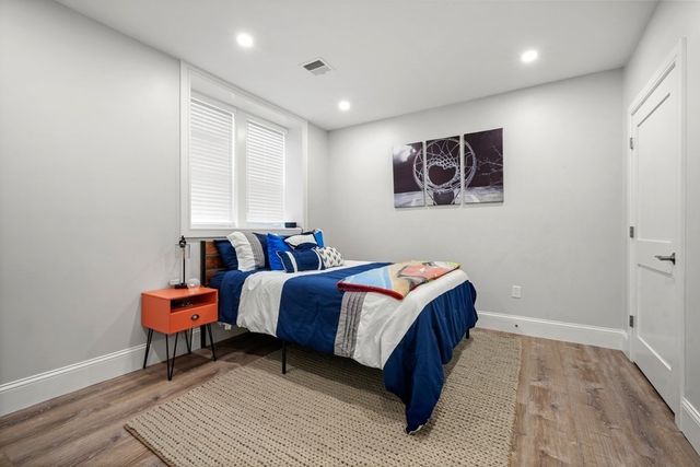 99 Crafts Street 99, Newton, MA 02458