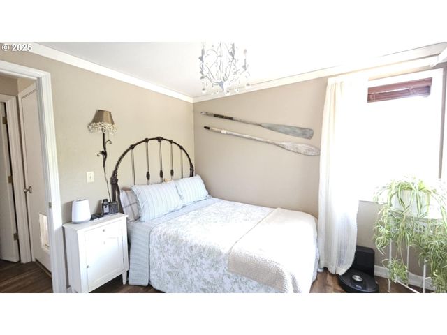41485 DEERHORN Rd, Springfield, OR 97478