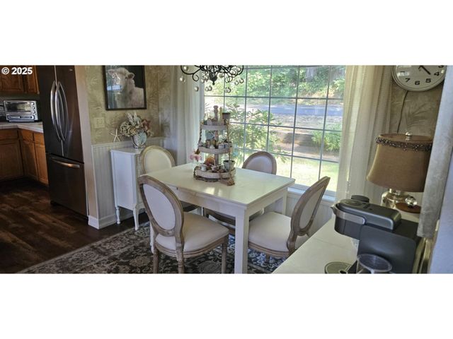 41485 DEERHORN Rd, Springfield, OR 97478