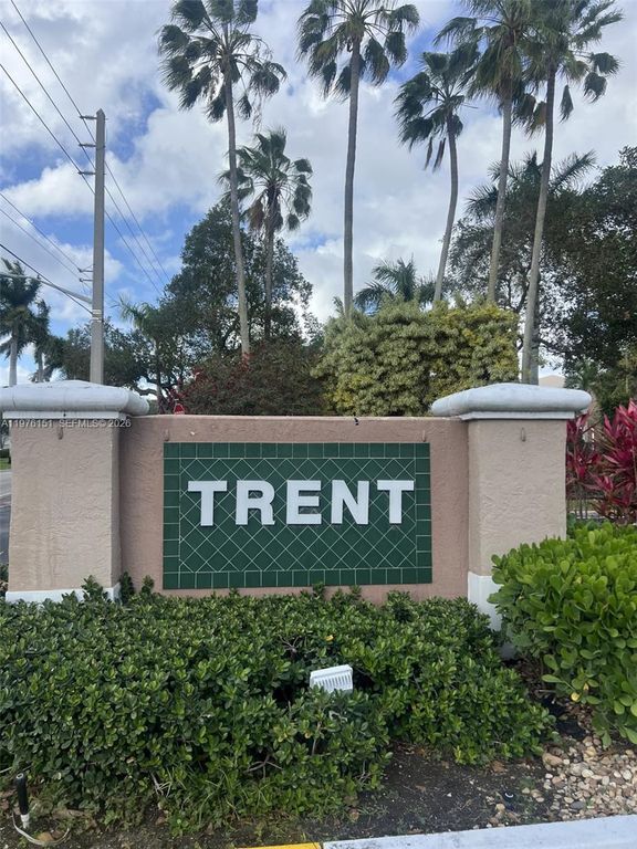 7555 Trent Drive 212, Tamarac, FL 33321