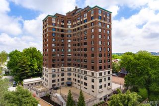 410 N Newstead Avenue 12W, St Louis, MO 63108