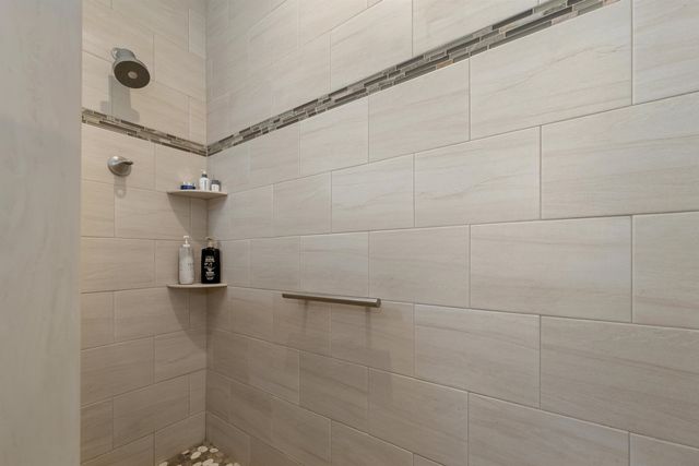 4 Mulberry Court, Wolfeboro, NH 03894