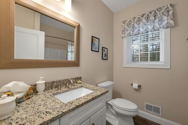 4 Mulberry Court, Wolfeboro, NH 03894