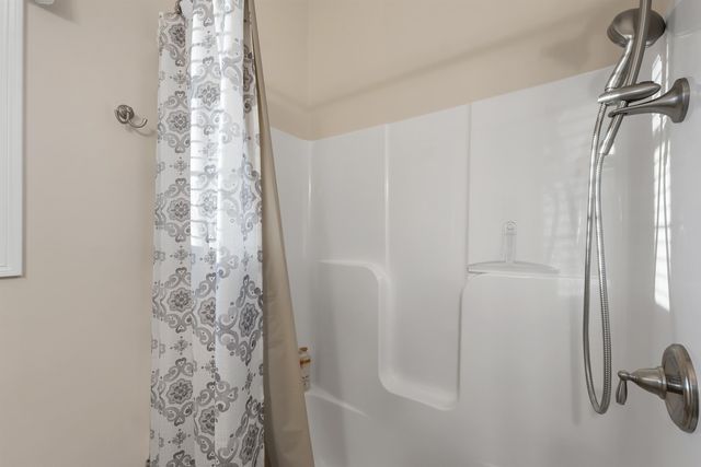 4 Mulberry Court, Wolfeboro, NH 03894