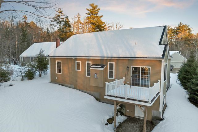 4 Mulberry Court, Wolfeboro, NH 03894